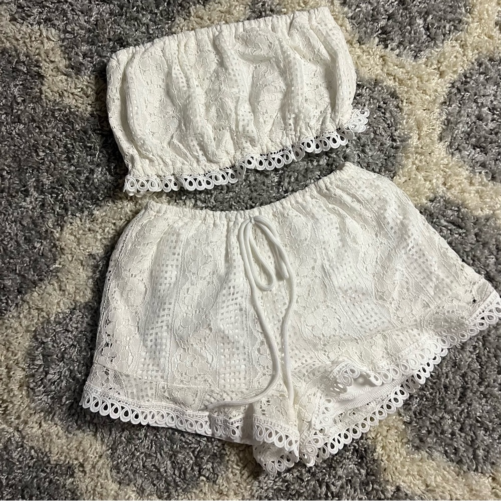 White crochet 2 piece matching set tube top and shorts